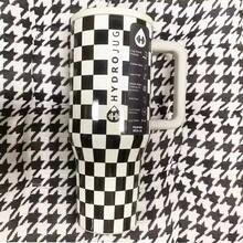 HydrojugTraveler 32 Oz/40 Oz Water Bottle With Handle & Flip Straw - Fits In Cup Holder, Leak Resistant Tumbler-Reusable Insulated Stainless Steel & Rubber Base - Gifts For Women & Men - 白草莓 - 查看 1