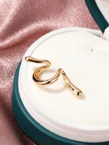 1 pieza Clip de oreja de metal de diseño creativo de material metálico de moda para uso diario de joyería de mujer