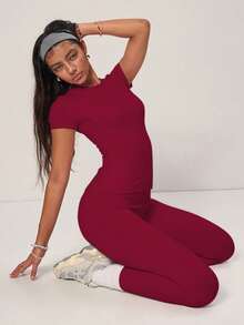 PinkTip 红色基础款上衣短裤套装，高腰宽松版型，夏季休闲健身必备单品 - 紅色 - 查看 6