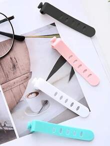 5-Hole Silicone Cable Organizer Box: Keeps Earphones, Chargers And Data Cables Neatly Stored And Easily Accessible! Reusable Silicone Cable Organizer For Storing And Managing Wires, With Straps And Multi-Functional Clips, Suitable For Food Preservation And Keeping Earphone Cords Tidy. (Random Color)