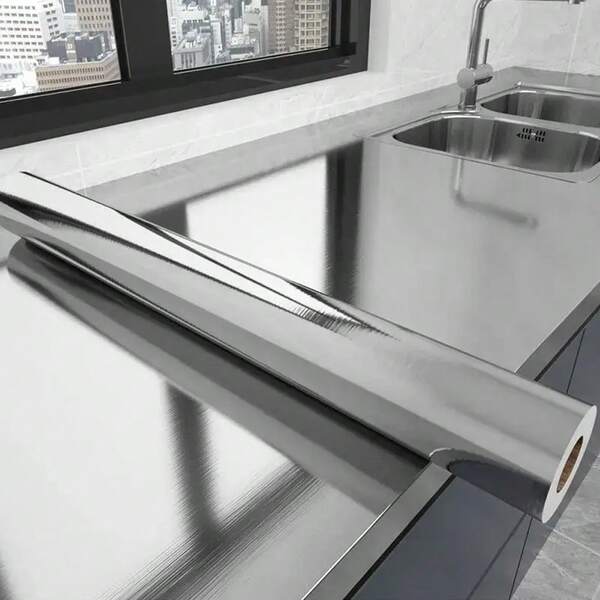 Protector salpicaduras de cocina con patrón metálico plateado, adhesivo de renovación para refrigerador, película protectora para electrodomésticos, papel de pared de cocina impermeable y anti-aceite, adhesivo protector para encimera