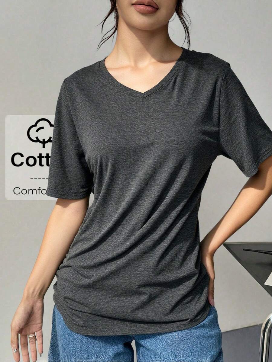 Blusa mujer dama diseño elegante moderno escote favorecedor corte versátil sin mangas estructura cómoda estética ideal oficina salidas casuales eventos especiales imprescindible guardarropa combinar pantalones faldas shorts chaquetas pieza única sofisticada atrevida destacada versátil moderna poderosa flexible refinada estilizada texturas suaves acabados impecables excelente calidad adaptabilidad estilo femenino fuerte impacto visual atractivo diseño actual moda realza personalidad destaca silueta comodidad funcionalidad estética contemporánea - Gris Claro - Ver 1
