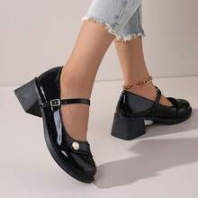 Fashionable C-Position French Retro Campus Sweet Pearl Buckle Mary Jane Shoes For Women, Thick Heel One-Strap, High-Quality Glossy Leather, Simple & Exquisite Design, Suitable For Daily Wear, Dating, Commuting, Campus Matching Sweaters, Pleated Skirts, Versatile For Valentine's Day, Christmas, Halloween