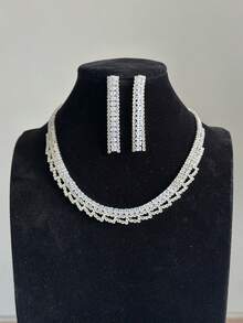 Exaggerated Geometric Design Luxury V-Shaped Personalized Fashion Full Diamond Inlaid Necklace & Earrings Bridal Jewelry Set, Perfect Match For Weddings, Parties, Galas