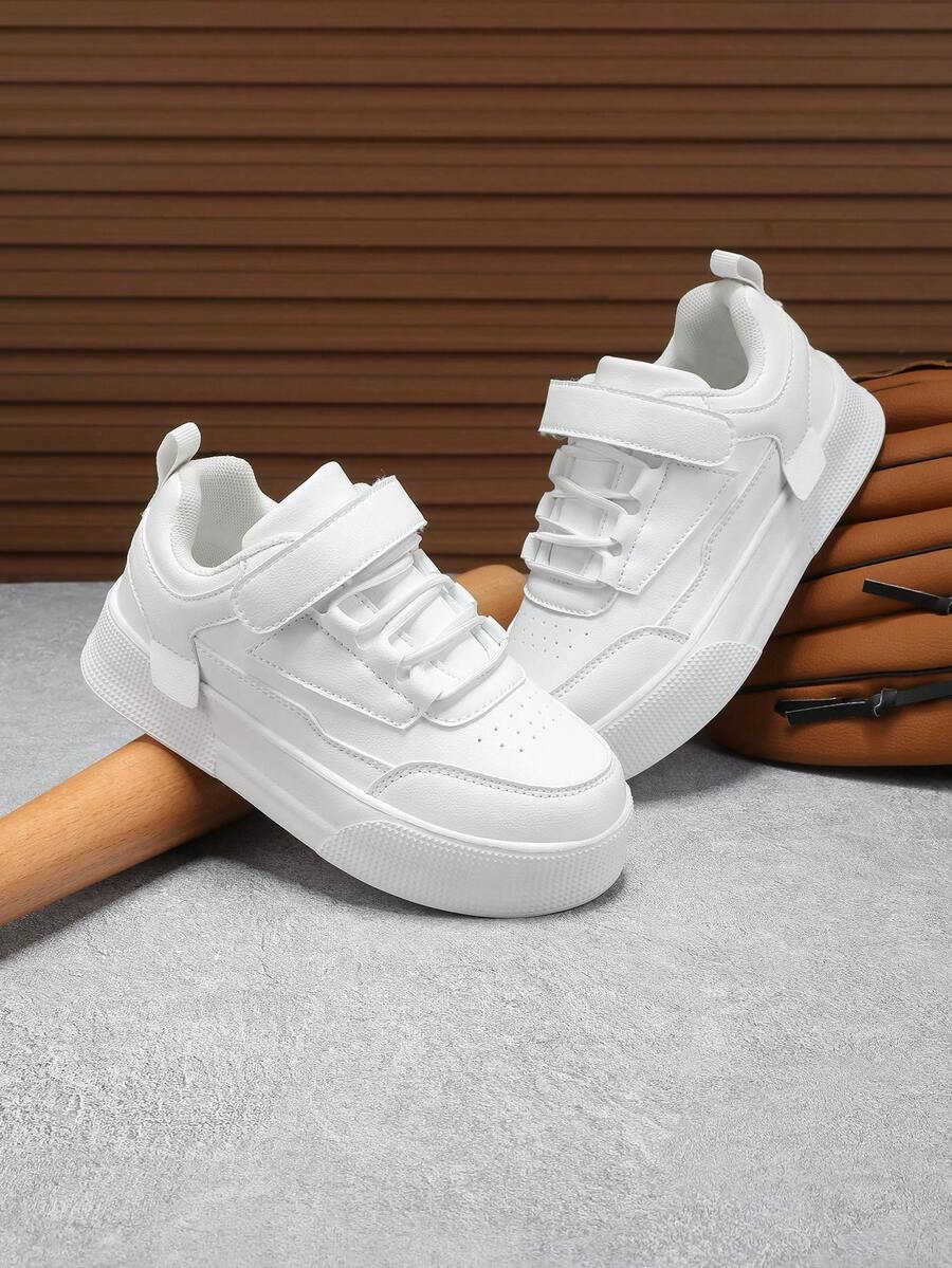 儿童新款低帮平底休闲运动鞋，柔软有弹性的鞋底设计，钩环扣，适合日常街头和公园穿着，轻便的男女儿童运动鞋