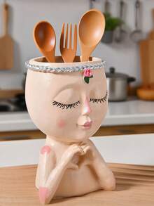 这款熔模人脸造型花盆造型独特，适合室内植物，是一款可爱的小型多肉植物花盆，底部有排水孔，是馈赠佳品（白色）。