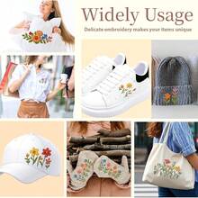 2 feuilles de stabilisateur hydrosoluble pour points de broderie, motifs de broderie stabilisateur hydrosoluble, papier à broder à coller et à coudre, lavable, motifs de fleurs, de fleurs, de marguerites, de papillons, de fleurs, de feuilles, de papillons, de champignons, de livres et de fleurs, idéal pour l'artisanat de couture à la main, fournitures d'artisanat de broderie, broderie lavable