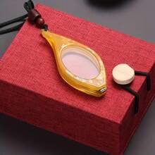 1 Portable Folding Magnifying Glass Pendant Necklace - Floral Theme, Lightweight, With 200° Lens, No Batteries Required, Odorless, Resin Frame, Suitable For Men And Women, Can Be Used As An Accessory For Presbyopia.Retro Glasses Jewelry With Cord, Portable And Quick To Use, Durable Plastic Accessories, Suitable For Parties, Holidays, Birthday Gifts, Party Accessories, Decorative Accessories, And Fashion Enthusiasts.