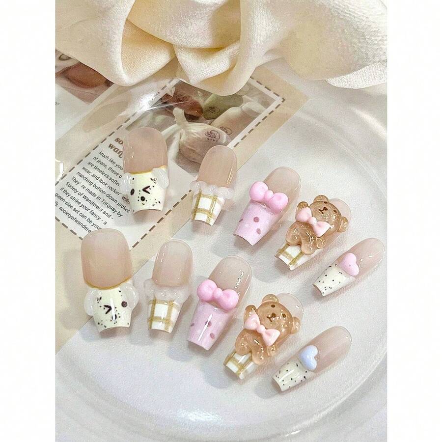 Long Coffin Nails Cartoon Cute Theme Nail Art Brown Bear, Pink Bow, Romantic French Side Graphic Design Hand Nails False Nails - 彩色 - 查看 1
