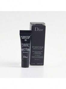 Dior Foundation Sample, Long-Lasting Oil Control, Provides Coverage, And Is Transfer-Resistant – Shade 0N (Soft And Luminous)