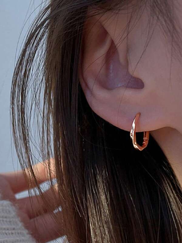 2pcs Women's Twisted Plain Hoop Earrings, Casual Minimalist Accessory