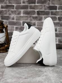 Couples Shoes Size 36-45, Women's Fashion Sneakers, Men's Casual Shoes, PU Leather Casual Lace-Up Flat Shoes For Women, Men's Skateboard Shoes, Black & White Contrast Color Men's Tennis Low-Top Shoes, Lightweight Soft-Sole Walking Shoes, Fitness Training Flat Shoes