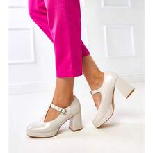 Beige Block Heel Shoes With Buckle Adaoha - Beige - View 1