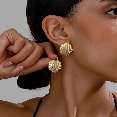 1 Pair Elegant Shell Earrings, Zinc Alloy, Simple Vacation Style, For Women, Daily Wear, Beach Party, Travel, Holiday Gift For Girlfriend/Mother TNAB
