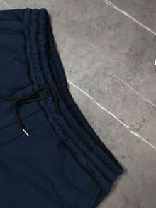 2 Stück/Set Herren Mode lustiges Weihnachtsmann Handzeichen Muster Lässig thermisch gefütterte Kapuzen-Pullover und Hose Set, geeignet für Straße, Outdoor, Feiertage, Alltag