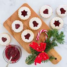 9 piezas Juego de cortadores de galletas Linzer en miniatura, de acero inoxidable - Árbol de Navidad, Hombre de jengibre, Muñeco de nieve, Reno, Adecuado para hornear en las vacaciones de invierno - Plateado - Ver 5