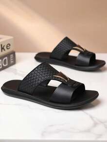 Men's Faux Leather Woven Slide Sandals - Two-Tone Straps, Metal Accent & Cutout Detail, Lightweight Comfort Footwear For Daily Casual, Beach & Poolside Wear - 黑色 - 查看 2