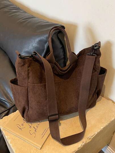 حقيبة كتف نسائية سعة كبيرة من النايلون - تصميم جيوب أمامية وسحاب متقاطع