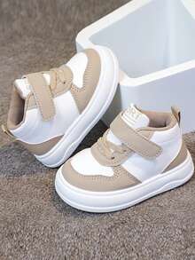 1双婴儿秋冬时尚舒适柔软休闲运动鞋 - 卡其色 - 查看 3