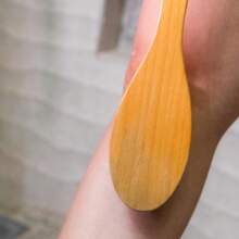 EcoGreen ®   – Cepillo Corporal Largo de Cerdas Naturales |   de Madera de Pera |   para Cepillado en o en Ducha |   Exfolia la Piel y Estimula la Circulación. - 1 - Ver 5