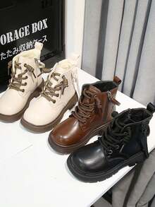 1 Pair Western Style Children's Boots, High-Quality PU Material, Solid Brown Color, Simple & Stylish, Suitable For Boys & Girls Aged 3-15, Soft Lining, Side Zipper Design For Easy On/Off, Thick Sole, Durable, Suitable For Daily Wear, Outings, Parties, Autumn/Winter New Arrival