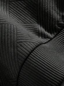 Men's Casual Polo Shirt With Collar And Zipper | Herringbone Jacquard Knit, Sweatshirt Silhouette, Essential For Vacation & Everyday Casual, Ideal Valentine's Day Gift For Boyfriend (European/American Sizing Runs Large, Suggest Ordering One Size Down)