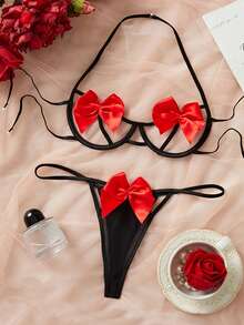 女士性感蕾丝内衣套装，包含镂空文胸和迷人丁字裤，舒适贴身，是浪漫之旅和梦幻夜晚的完美之选，也是理想的圣诞内衣礼物。 - 黑紅色 - 查看 4