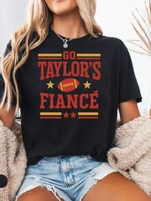 Go Taylor's Fiance Balck T Shirt, Swift Engagement Tee, N.F.L Fans Gift, Engaged Era, Chief.S Football Season, Unisex Cotton T-Shirt - màu đen - Xem 1