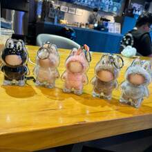 1个亚克力立式迷你展示盒，2025新款，适用于Mini Labubu4.0心形密码系列 - 防尘保护罩，适用于怪物娃娃.0、2.0、3.0、4.0系列收藏品，是收藏家、送礼者或情人节礼物的完美之选。[不含娃娃]