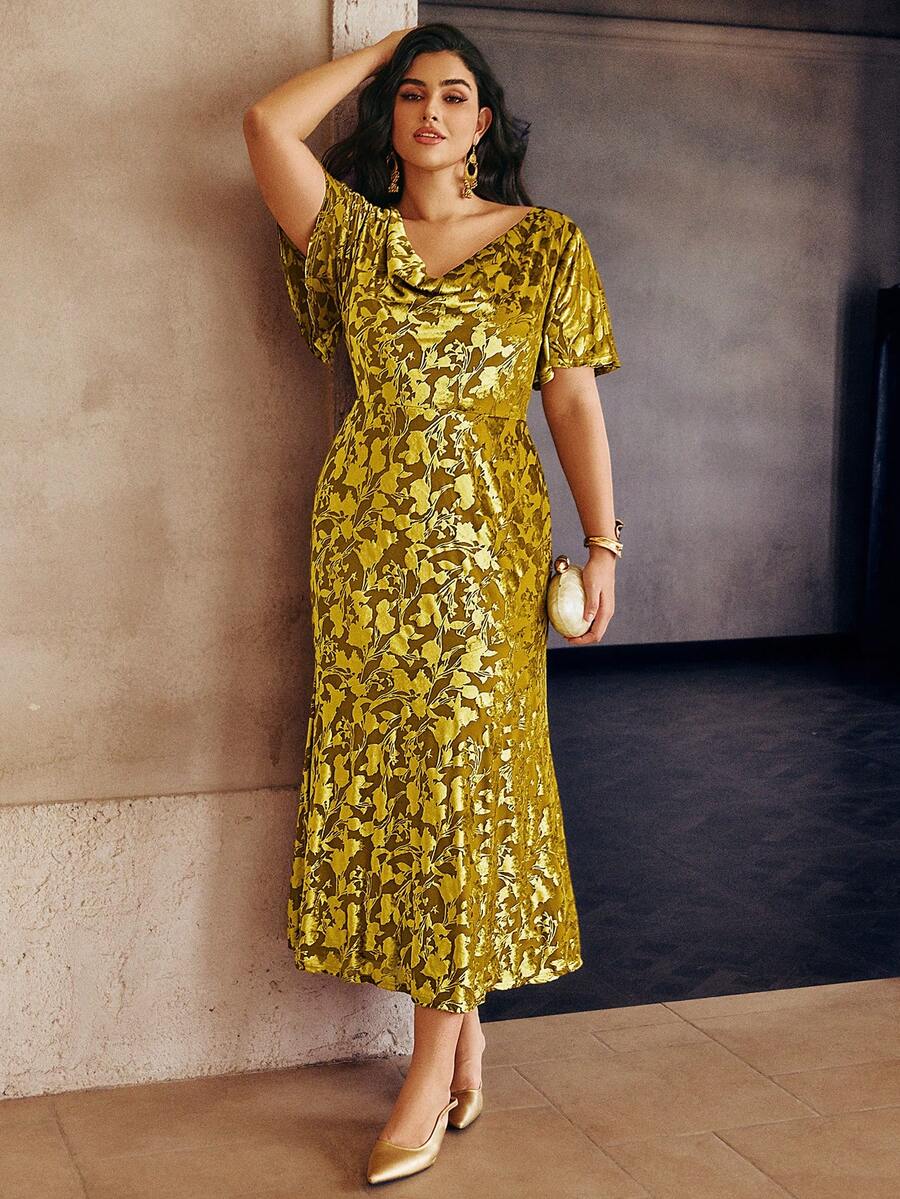 Sollinarry 大码女式秋冬新款闪亮天鹅绒烂花蝴蝶袖荷叶边领长款优雅连衣裙、生日礼服、婚礼宾客礼服，适合圣诞节、新年 - 薑黃色 - 查看 1