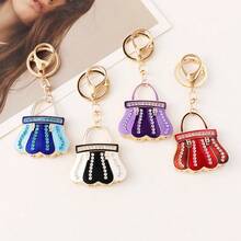 1Pc Exquisite Enamel Bag Keychain Inlaid Rhinestone Keychain Handbag Key Chain Automobile Hanging Ornament Gift Cute Women's Bag Pendant Suitable For Daily Commuting, Going Out With Friends, Vacation, Evening Party, Christmas Party Match, Suitable For Giving Yourself, Friends, Family, Girlfriend, Great Gift For Mothers On Valentine's Day Or Mother's Day, Autumn, Winter, Halloween - 黑白 - 查看 1