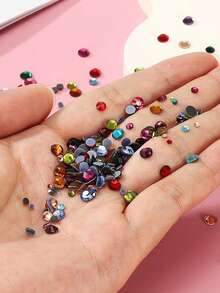 SS8 2.5mm Multi Color Crystal Flatback Strass Hotfix Rhinestones With Glue , 1440pcs Round Flat Back Hotfix Rhinestone For Garment Decoration