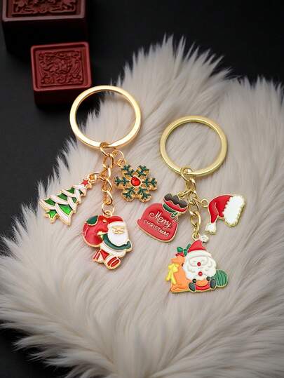 1/2 Llavero de aleación dorada de Navidad que viene en dos estilos lindos y divertidos, con elementos de Papá Noel + árbol de Navidad con copos de nieve/sombrero de Navidad que llenan el ambiente, adecuado para que los jóvenes regalen en Navidad, novias y parejas entre sí, colgando bolsas diarias u ornamentos navideños que son súper llamativos, ¡accesorios esenciales para vestir y regalar el ambiente navideño!