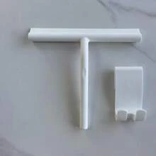 Raspador de silicona de mano, con limpiacristales de gancho, raspador de ducha, raspador de limpieza del hogar, raspador de ventanas, raspador de eliminación de agua, adecuado para puertas de ducha, baños, ventanas y cristal de automóvil, artículos de limpieza, herramientas de limpieza, artículos esenciales de vuelta al colegio, Halloween y Navidad - Multicolor - Ver 12