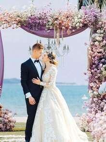 1 pieza El arco dorado de boda es adecuado para celebrar ceremonias. Kit de soporte de arco de metal rectangular para globos. Marco de arco cuadrado de flores de jardín. Tubo portátil y ajustable, resistente, con base, adecuado para celebraciones de aniversario, fiestas de cumpleaños, bodas, baby showers, decoración del hogar y decoraciones para fiestas festivas. Soporte decorativo para globos