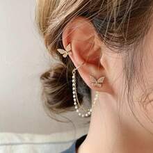 1 par de clips de oreja con cadena de borlas, cristales de imitación y perlas falsas con diseño de mariposa - Clips de oreja asimétricos de micro-cristal sin perforación para mujeres, pendientes de moda coreana para citas/fiestas, joyería hipoalergénica, regalo de Navidad, accesorios para mujeres, juego de pendientes elegantes de acero inoxidable dorado, pendientes de Navidad, accesorios de pendientes para mujeres por menos de 10 pesos