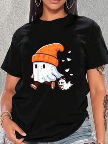 Bonita camiseta con estampado de fantasmas y espeluznantes para mujer. Luce esta divertida camiseta gráfica con comodidad. Un atuendo inspirado en Halloween. Una prenda informal para los amantes de la temporada de terror. Una opción de moda linda y moderna. Talla extragrande. - Negro - Ver 1
