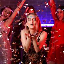 30pcs Glowing Flower Garland Headband Party Supplies Glow In The Dark, Lighting Up Fresh Flowers Flower Garlands Holiday Gifts Suitable For Christmas, Halloween, Weddings, Parties, And Birthdays - A - 查看 9