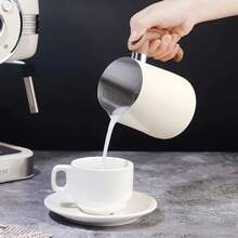 Jarra de espuma de leche para café, escala de precisión, acero inoxidable 304, de grano de madera, taza medidora de alta calidad, utensilios de café - Plateado - Ver 8