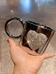 1个200毫升玻璃饮水杯，镶嵌人造钻石，带把手，可盛装咖啡/牛奶/果汁，冷热饮皆宜，圣诞礼物