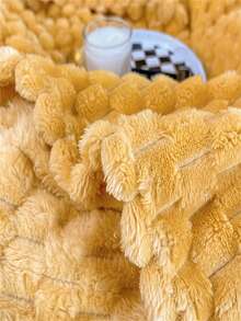 1 Chăn lông cừu mềm mại ấm áp họa tiết kẻ sọc màu trơn, thích hợp trang trí phòng ngủ, mọi mùa, quà tặng, chăn đắp mềm mại thoải mái cho nữ, có thể giặt bằng máy, phong cách hiện đại, đa năng, kết cấu mềm mại, quà tặng Giáng sinh, chăn len Halloween, chăn cắm trại, quà tặng Ngày của Mẹ, chăn đắp bằng vải nỉ lông nhân tạo sọc rộng, chăn ngủ trưa thư giãn, chăn đắp nhỏ cho văn phòng - Màu vàng - Xem 10