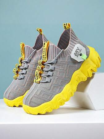 1 Pair Fashion Mesh Women's Sneakers, New 2025 Model, Elegant Sports Shoes For Women, Breathable Slip-On Casual Shoes Suitable For Indoor/Outdoor Sports, Leisure, Travel In Spring, Summer And Autumn