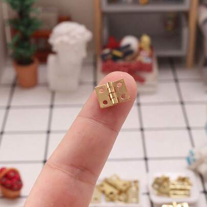 10/50/100pcs Mini Brass Hinges 180 Degree Micro Furniture Wood Box Jewelry Box Toy House Cabinet DIY Accessories - Elegant Brass Plated Mini Hinges, Suitable For Decorating Jewelry Boxes, Cabinet Doors, Dollhouse Furniture And Craft Items, Including Nails