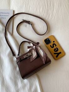 High-End Elegant Scarf Decor Women's Handbag, Minimalist Letter Decor Adjustable Shoulder Strap Crossbody Bag, New Autumn Fashion Metal Hardware Design Shoulder Commuter Bag, Old Money - Coffee - View 8