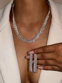 Exaggerated Geometric Design Luxury V-Shaped Personalized Fashion Full Diamond Inlaid Necklace & Earrings Bridal Jewelry Set, Perfect Match For Weddings, Parties, Galas