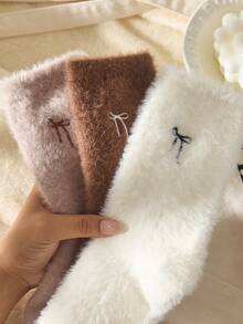 2/4 Pairs White And Brown Fuzzy Crew Socks For Women, Bow Design, Warm & Fluffy, Soft & Comfortable, Suitable For Autumn/Winter, Random Color - Multicolor - View 6