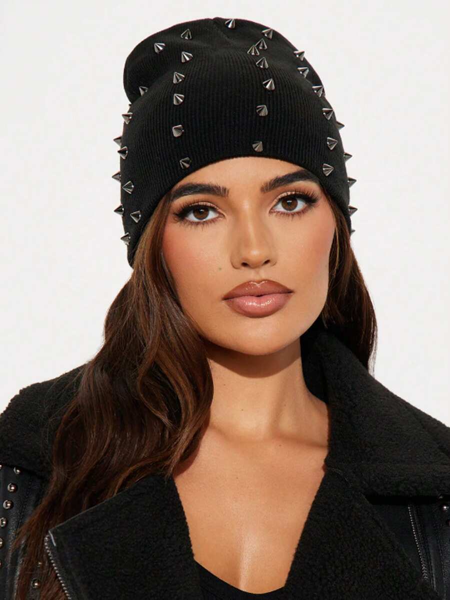 1pc Punk Style Rivet Decorated Knitted Hat, High-Quality Y2K Vintage Solid Black Warm Beanie, Fashionable Daily All-Winter Wear.
