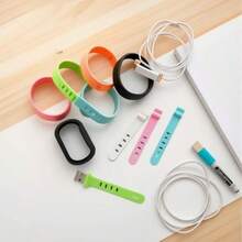 5-Hole Silicone Cable Organizer Box: Keeps Earphones, Chargers And Data Cables Neatly Stored And Easily Accessible! Reusable Silicone Cable Organizer For Storing And Managing Wires, With Straps And Multi-Functional Clips, Suitable For Food Preservation And Keeping Earphone Cords Tidy. (Random Color)