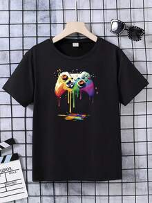 ‌Camiseta Infantil Niño Verano 2025 Estilo Gamer, Estampado de Mando de Juegos con Colores Vibrantes,  Moda Infantil para Niños‌ - Negro - Ver 2