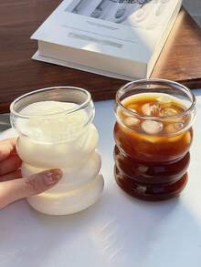 1 Stück 350ml runder Becher, hochwertige Borosilikatglas Raupentasse, einfacher runder Becher, Milchtee Becher, Spiralgewellter Strohhalm Becher, Wassertasse, moderner Glas Kaffeebecher, geeignet für Zuhause, Büro, Jinghong Kaltgetränkebecher, nordischer kreativer Milchtee Strohhalm Bier Saft Becher, ist ein großartiges Isolier- und Kühlgeschenk, Halloween Geschenk, Weihnachtsgeschenk, Schulanfang Saison, Valentinstag Geschenk